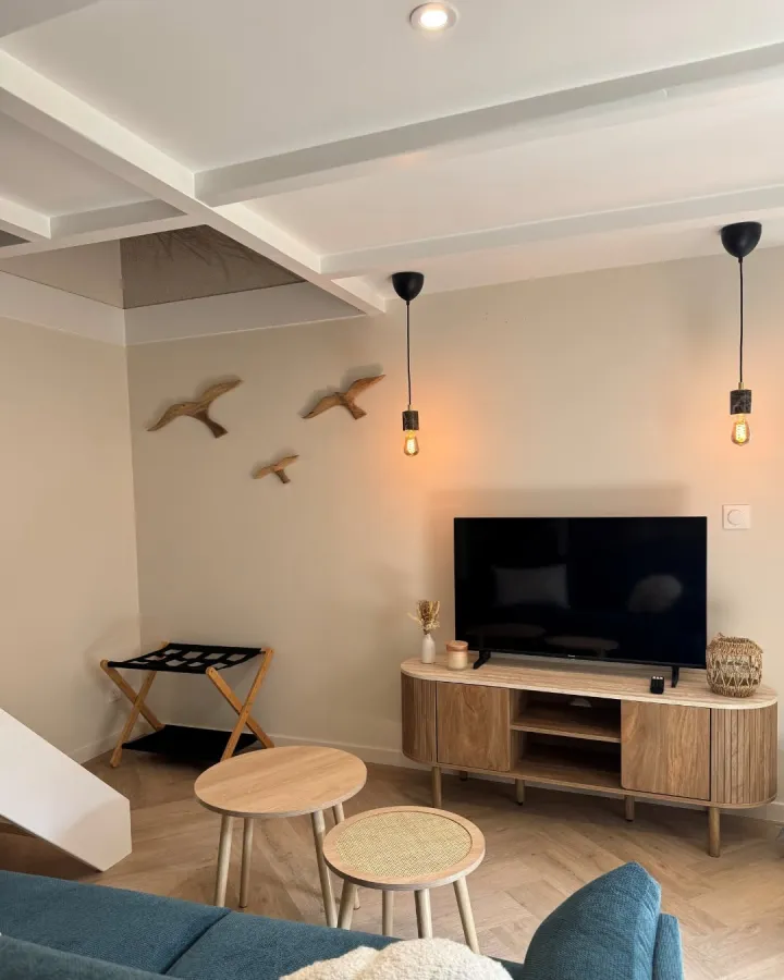 realisation-decoration-interieure-chatevaire-romain -peintre-décorateur-les-essarts-en-bocage (11)