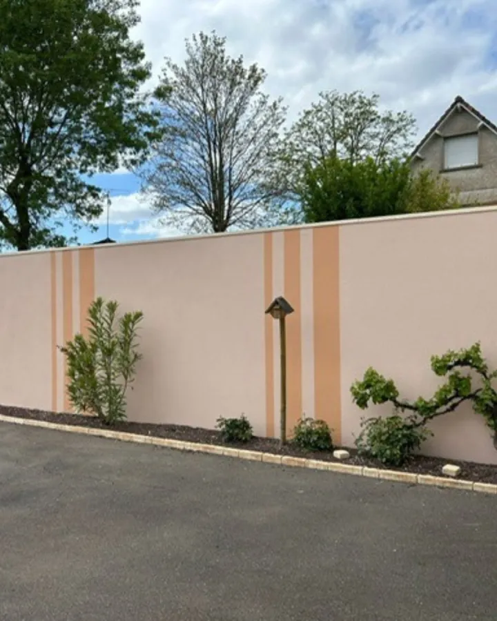 realisation-ravalement-façade-chatevaire-romain-peinture-decorateur-les-essarts-en-bocage (3)